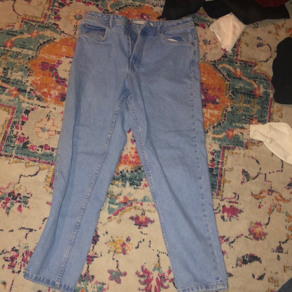 Zara 90s style jeans